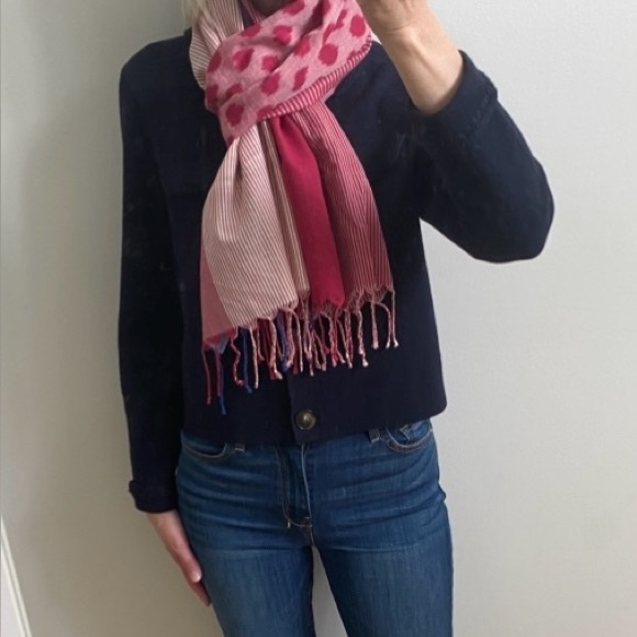 Red cotton striped mix pattern hand knotted scarf - Picture 9 of 16